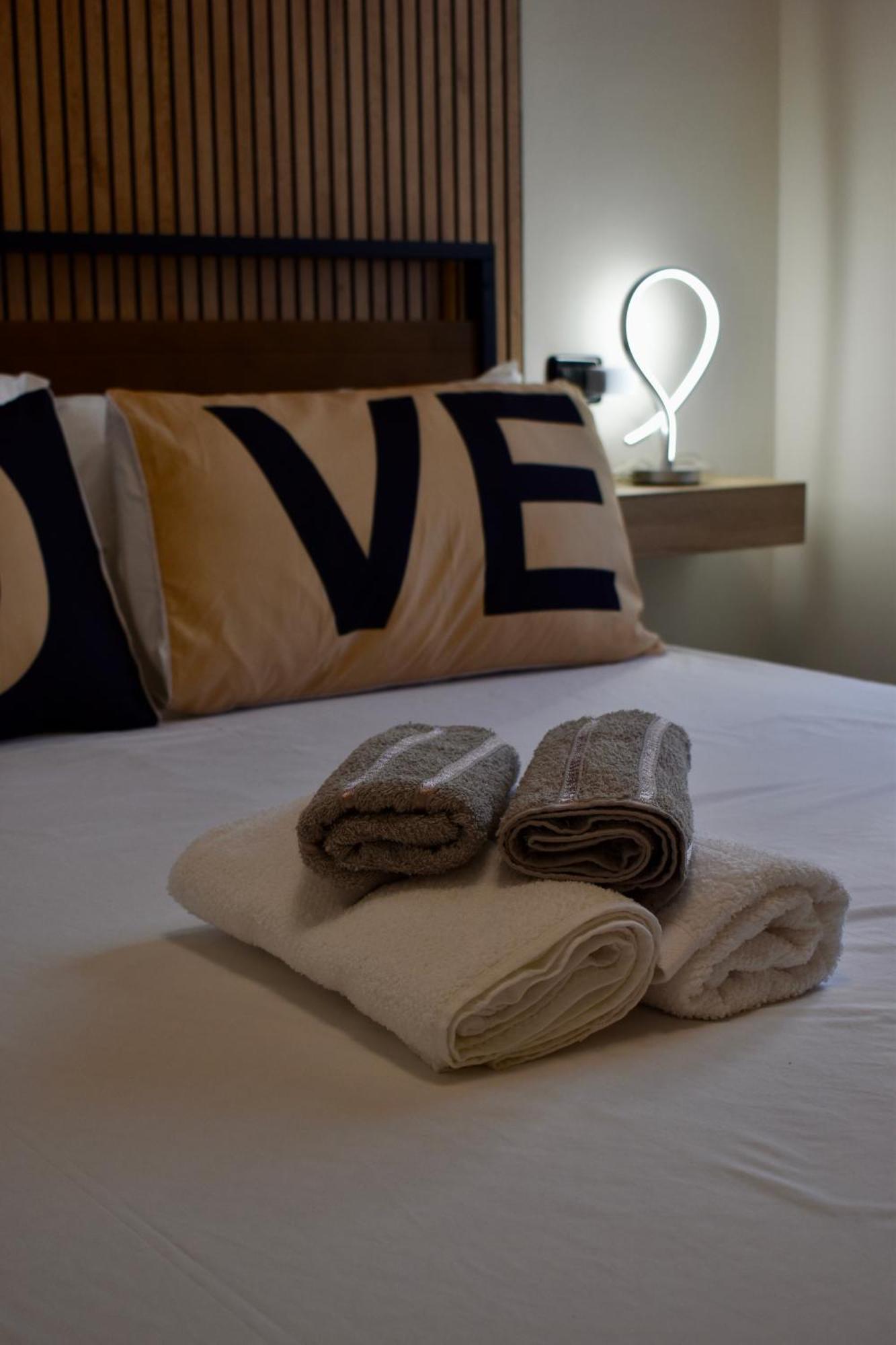 סומה לומברדו Eden Guest House מראה חיצוני תמונה